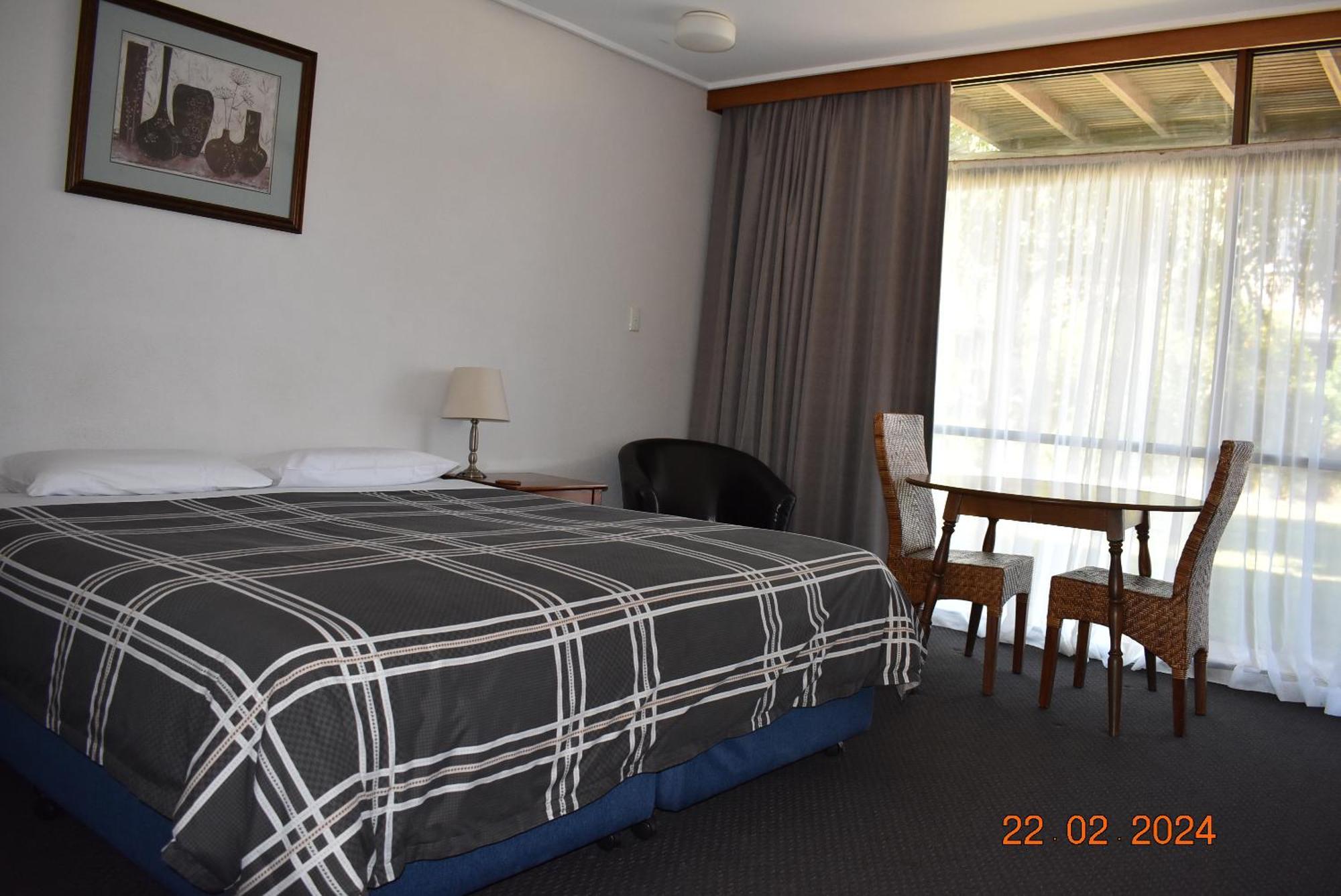 Coonawarra Motor Lodge Penola Dış mekan fotoğraf